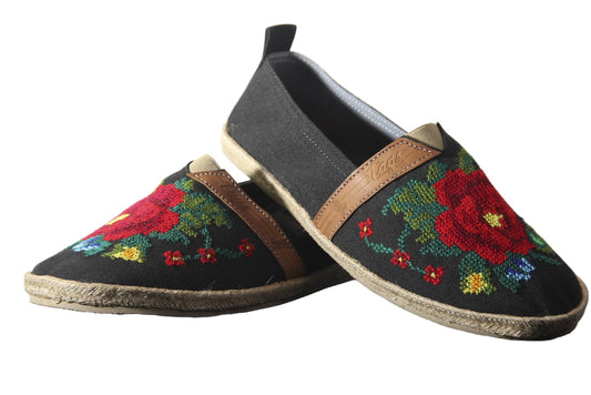 Espadrilles, embroidered PUNTO DE CRUZ - NEGRO